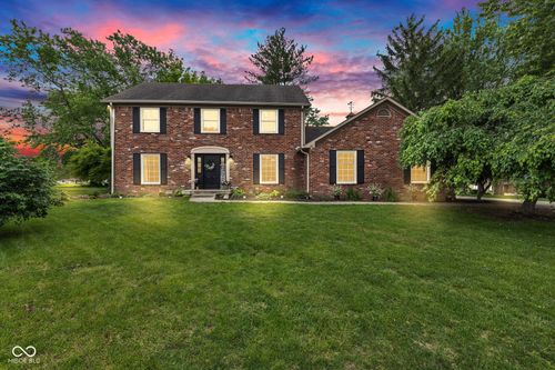 3179 Putter Ct, Greenwood, IN, 46143-9572 | Card Image