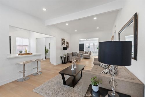 1408 S Central Ave, Compton, CA, 90220-4129 | Card Image