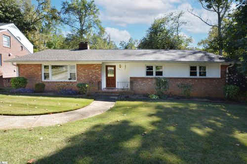 363 Riverside Dr, Greenville, SC, 29605-1134 | Card Image