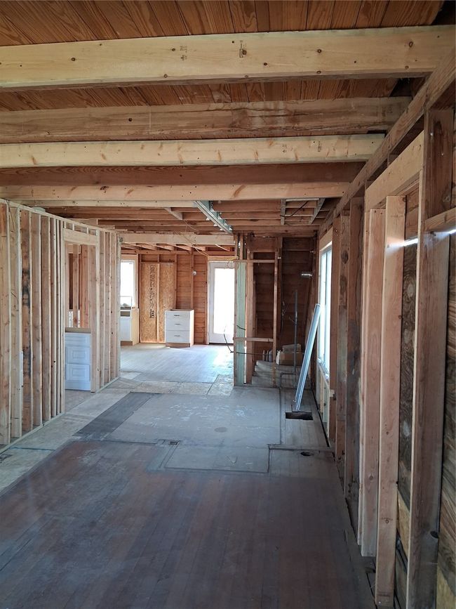 208 E 4 Th St, House other with 2 bedrooms, 2 bathrooms and null parking in Coleman TX | Image 7