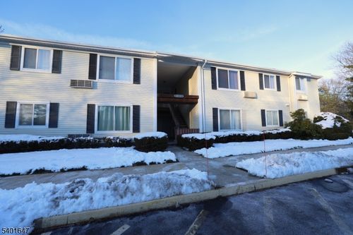 70 Eton Way, Somerset, NJ, 08873-4810 | Card Image