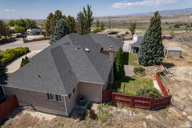 1416 E Valley View Dr, House other with 4 bedrooms, 3 bathrooms and null parking in Wellington UT | Image 57