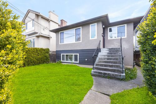4766 Gothard St, Vancouver, BC, V5R3K9 | Card Image