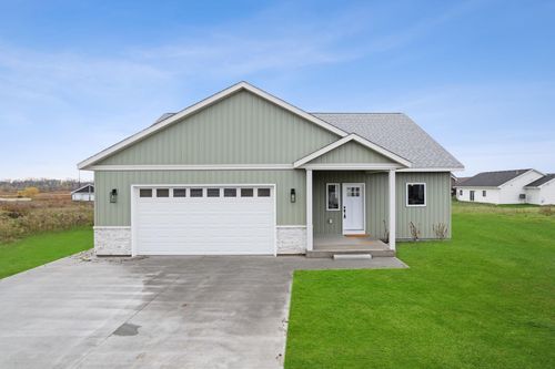 1009 Misty Curv, Buffalo, MN, 55313-4312 | Card Image