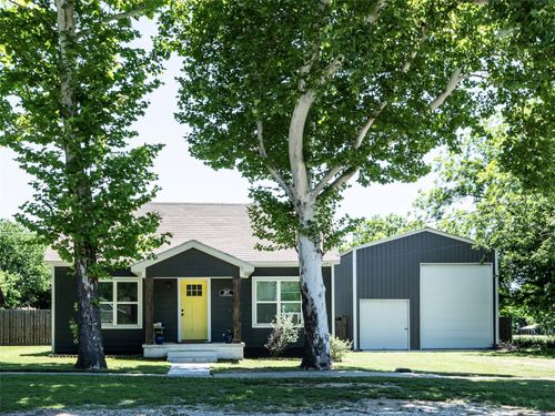 207 S Wickham St, Alvord, TX, 76225-5967 | Card Image