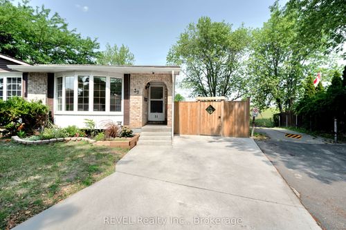 31 Deborah Crt, Saint Catharines, ON, L2P3R6 | Card Image