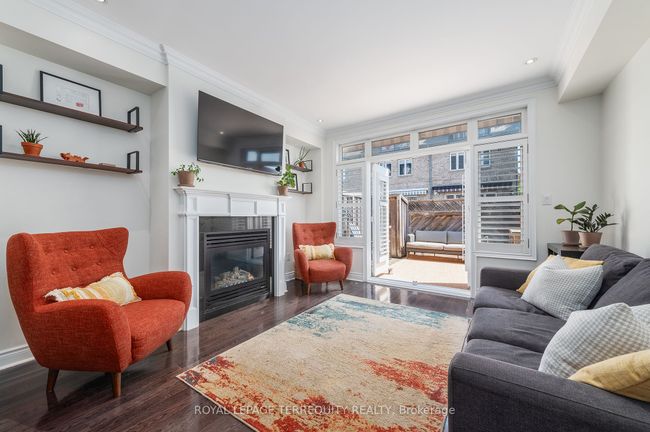 8 - 245 Van Dusen Blvd, House attached with 3 bedrooms, 3 bathrooms and null parking in Etobicoke ON | Image 12