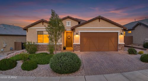 8428 N Lone Ranger Road, Tucson, AZ, 85743 | Card Image