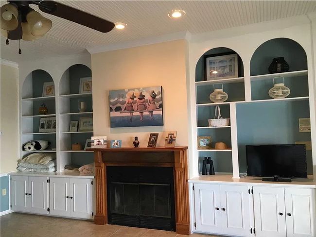 2074 Hwy 98 W, House other with 4 bedrooms, 3 bathrooms and 6 parking in Carrabelle FL | Image 7