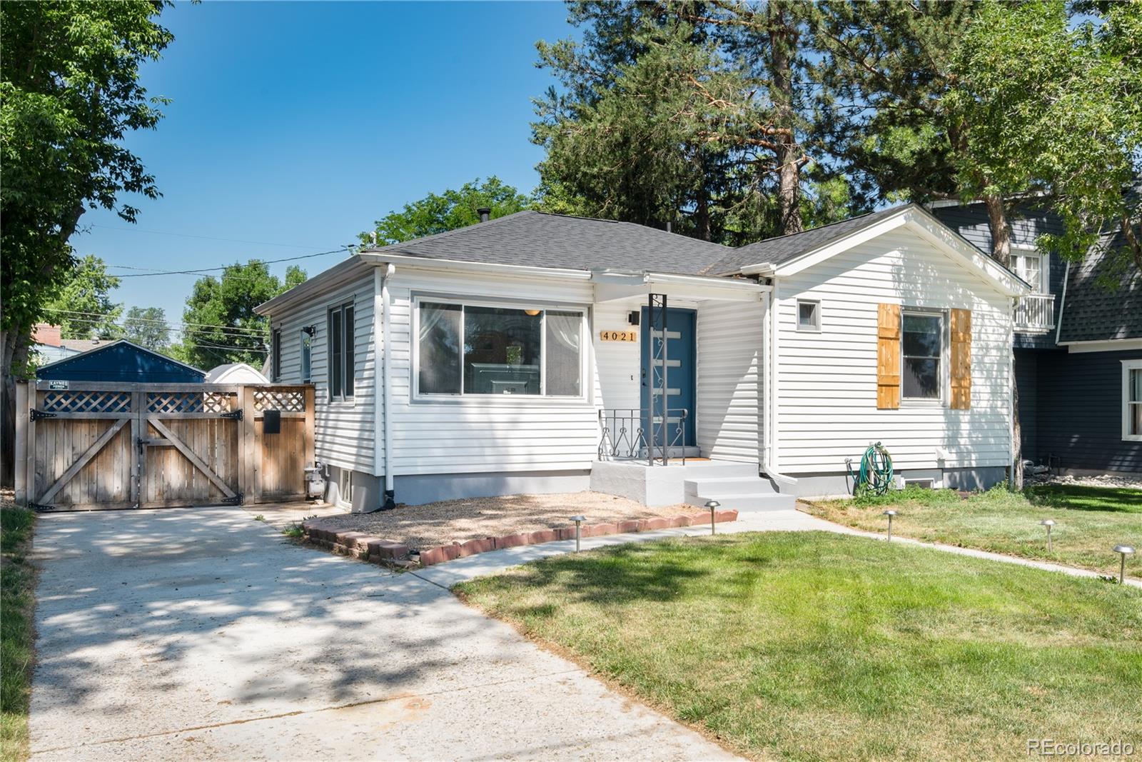 Logan St, Englewood, CO 80113