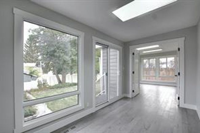 15 Haddock Rd Sw, House detached with 3 bedrooms, 3 bathrooms and 3 parking in Calgary AB | Image 19