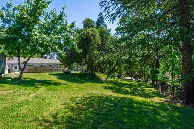 581 Crestview Dr, House other with 4 bedrooms, 1 bathrooms and null parking in Diamond Springs CA | Image 48