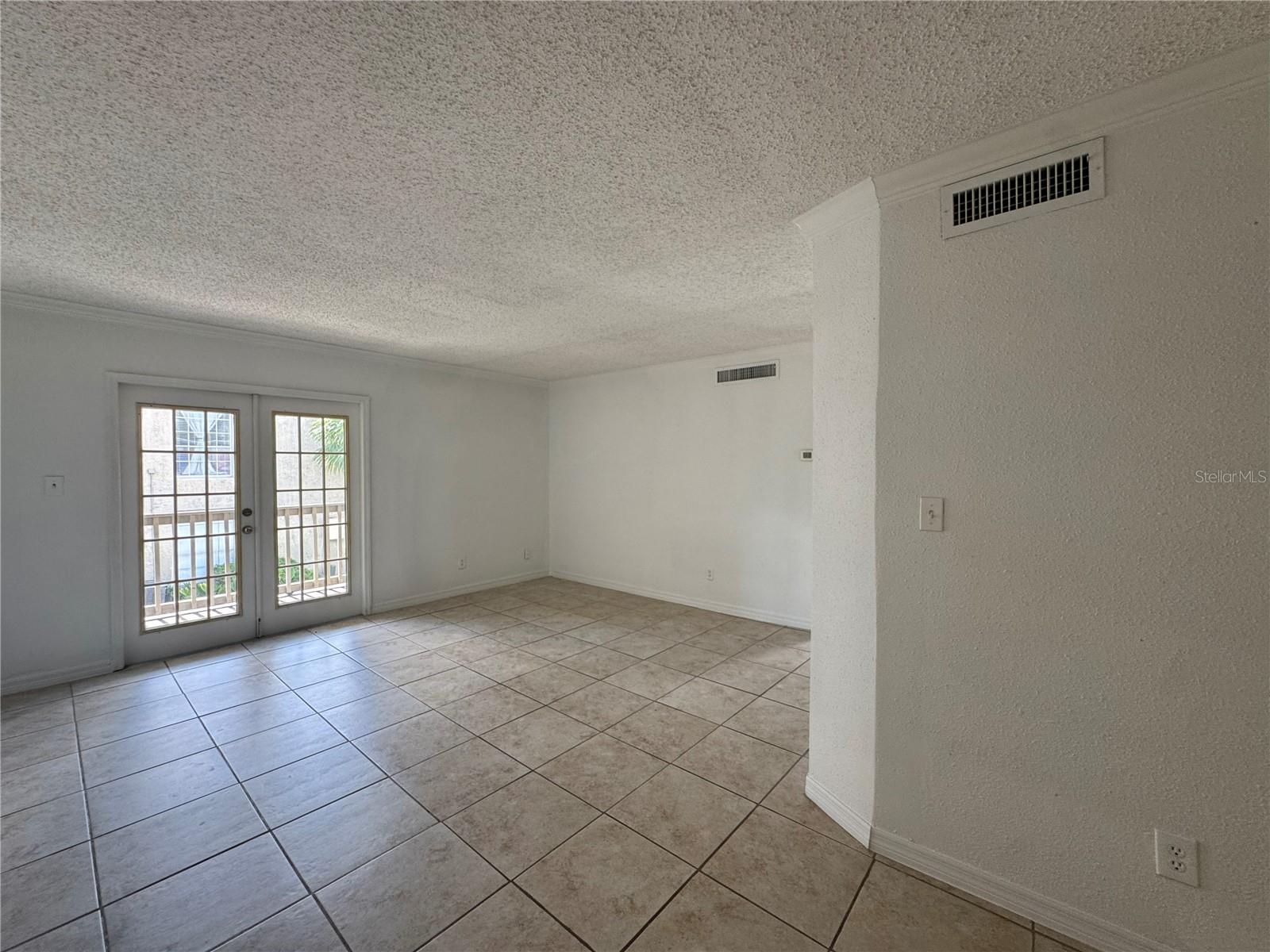 Residential in ALTAMONTE SPRINGS 5