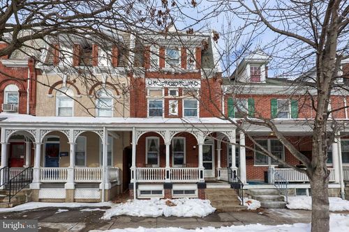 235 E New St, LANCASTER, PA, 17602-2005 | Card Image