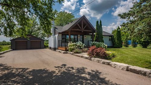 905 Blueline Rd, Simcoe, ON, N3Y4K4 | Card Image