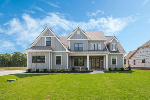 7305 Denton Dr, Christiana, TN, 37037-2202 | Card Image