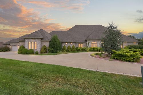 4701 S Sedgewick Terrace Ct, Springfield, MO, 65810-2430 | Card Image