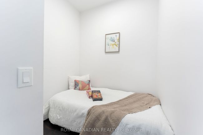 1110 - 215 Veterans Dr, Condo with 2 bedrooms, 2 bathrooms and 1 parking in Brampton ON | Image 18