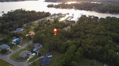 3527 Scenic Dr, Mobile, AL, 36605-4435 | Card Image