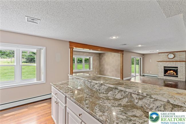 230 W Moorestown Rd, House other with 4 bedrooms, 4 bathrooms and null parking in WIND GAP PA | Image 60