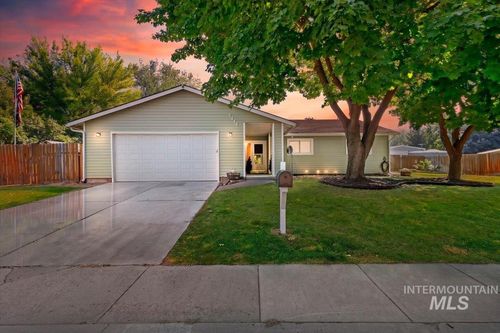 3916 S Genesee Dr, Boise, ID, 83709-4523 | Card Image