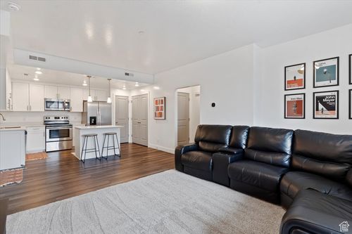 apt-b355-875 S Depot St, Clearfield, UT, 84015-2698 | Card Image