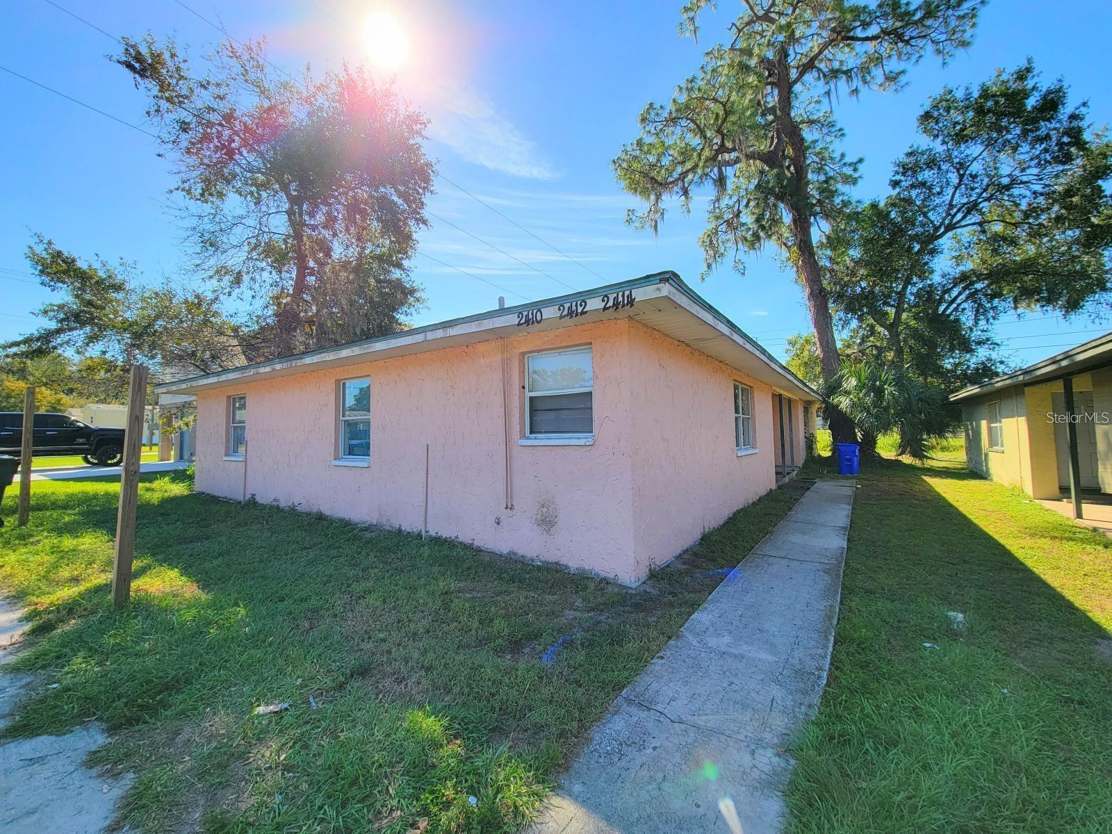 Chestnut Woods Dr, Lakeland, FL 33815