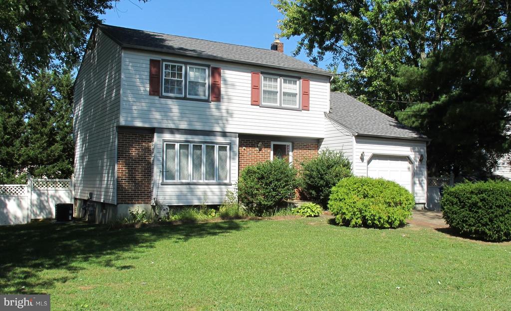 Pomona Rd, Cinnaminson, NJ 08077