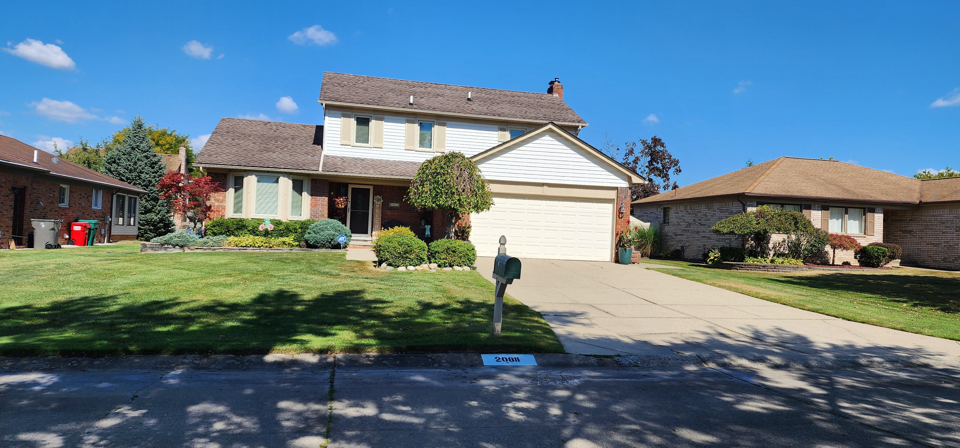 Cannon Dr, Clinton Township, MI 48038