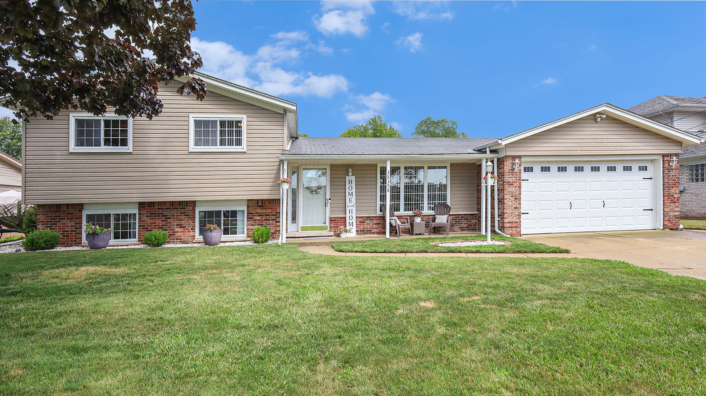 Mast St, Harrison Township, MI 48045