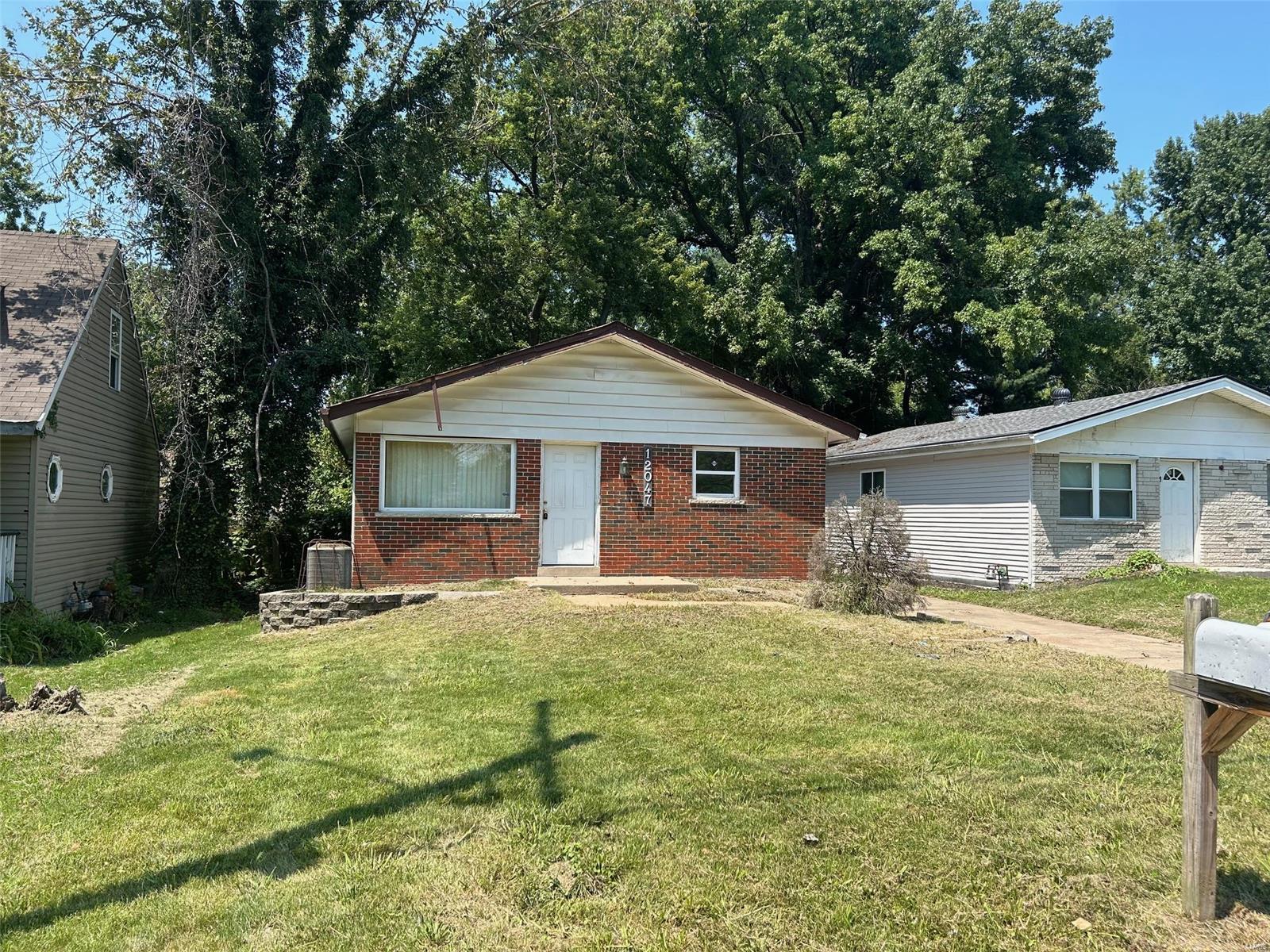 Larimore Rd, Saint Louis, MO 63138