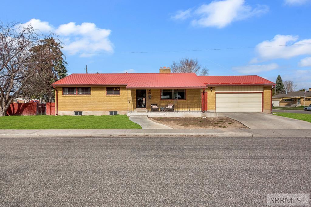 Barlow Dr, Idaho Falls, ID 83401