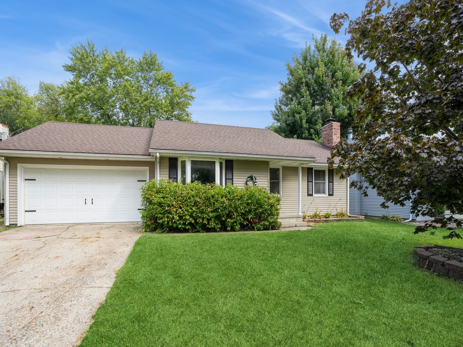 6th St, Altoona, IA 50009