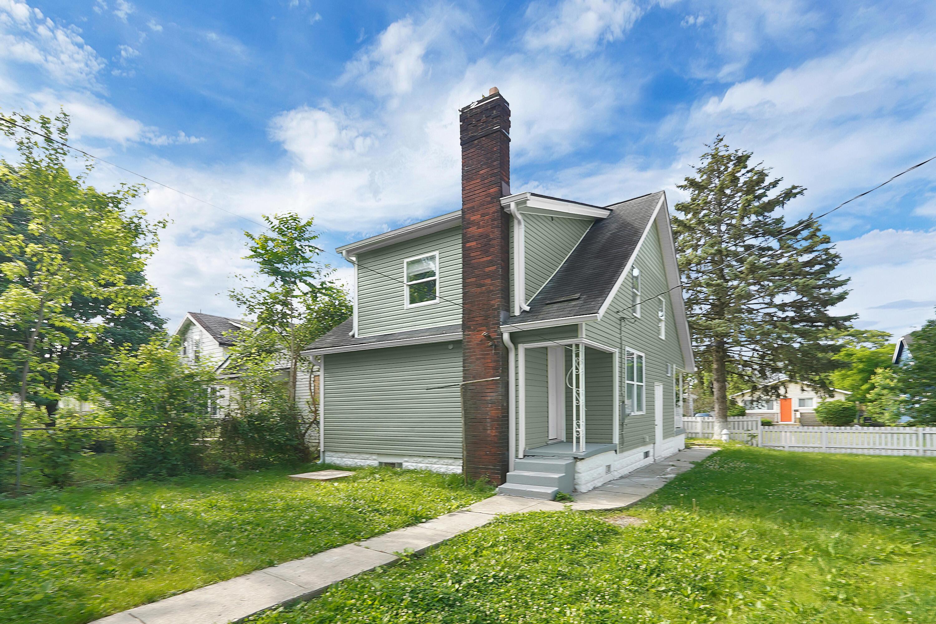 Olmstead Ave, Columbus, OH 43201