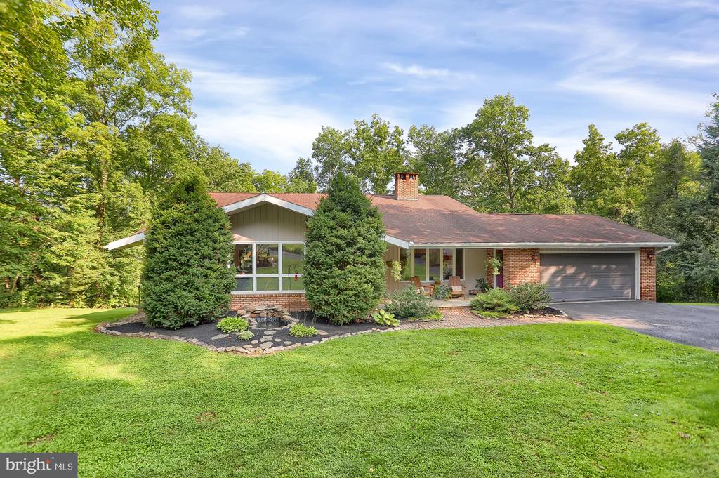 Oak Ridge Rd, Lewistown, PA 17044