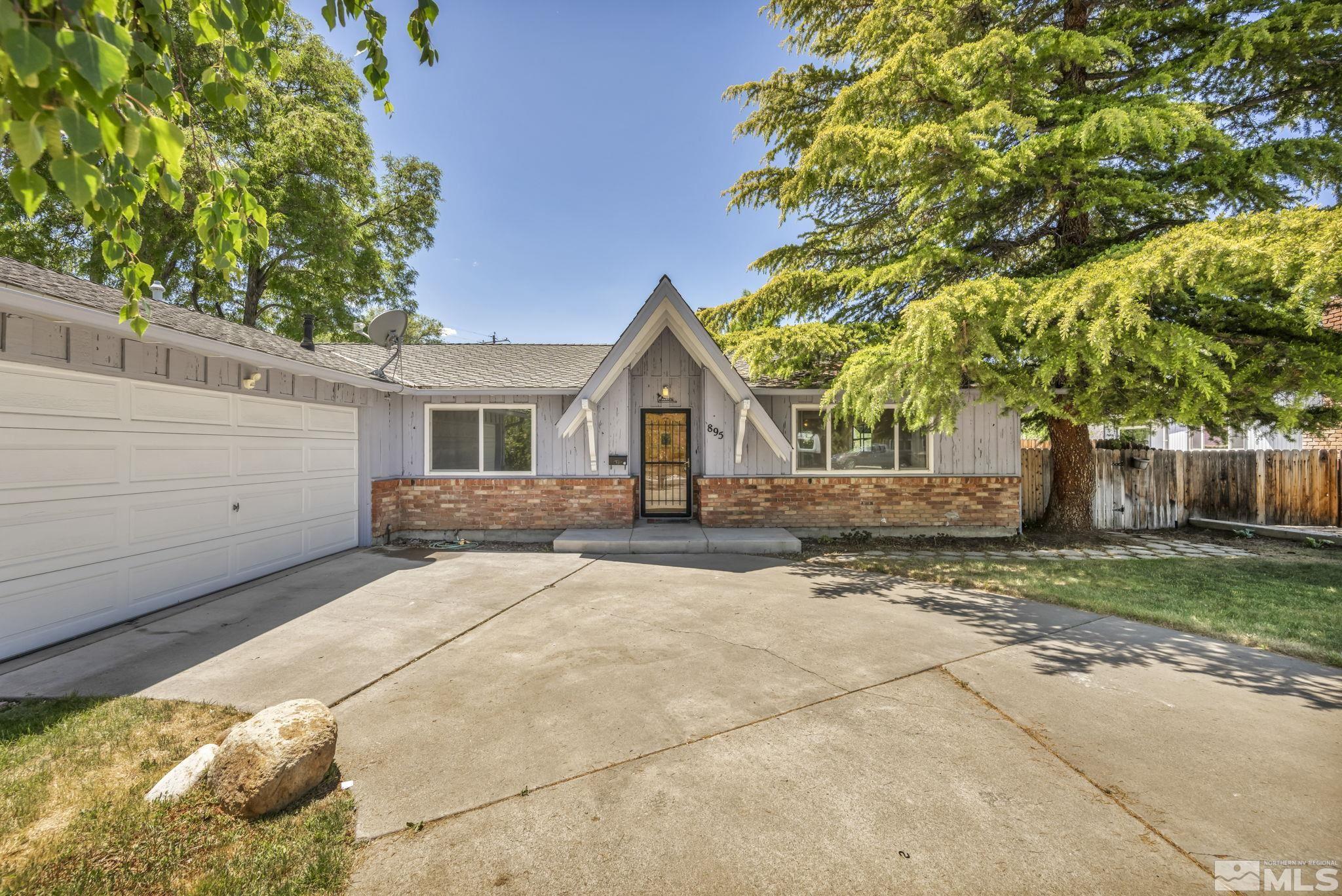 Lahontan Way, Reno, NV 89509
