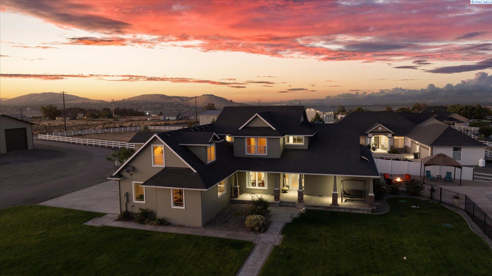 Clodfelter Rd, Kennewick, WA 99338
