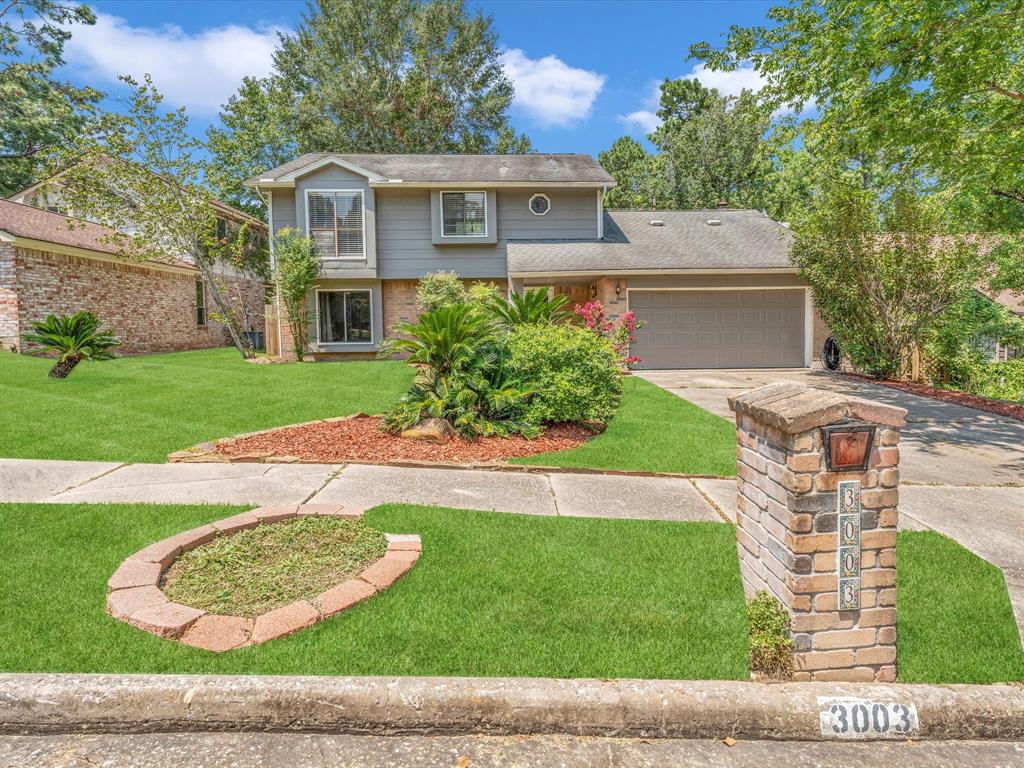 Whispering Springs Dr, Spring, TX 77373