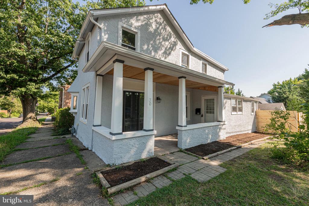 Chester Ave, Phoenixville, PA 19460