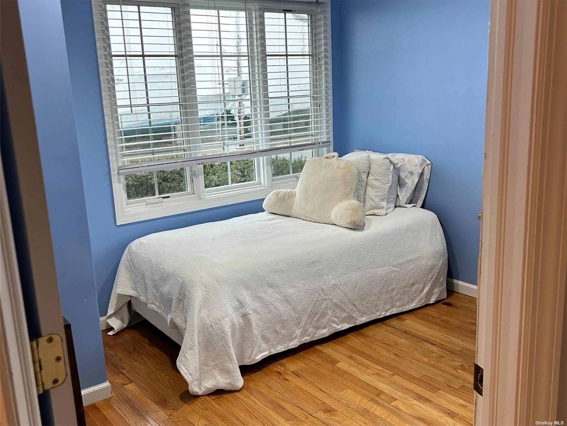 Hudson Ave, Freeport, NY 11520