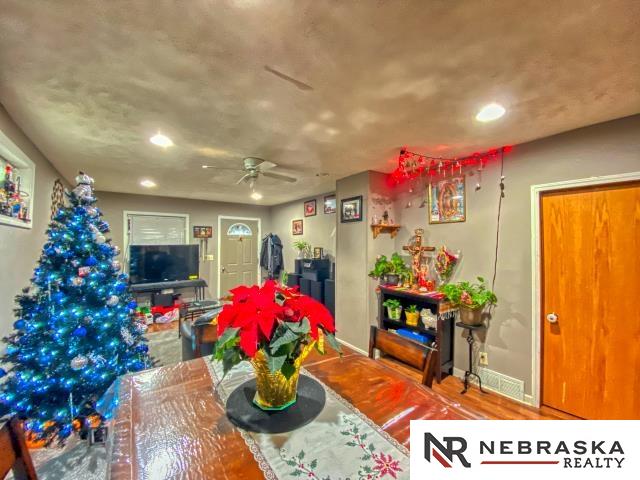 21st St, Omaha, NE 68107