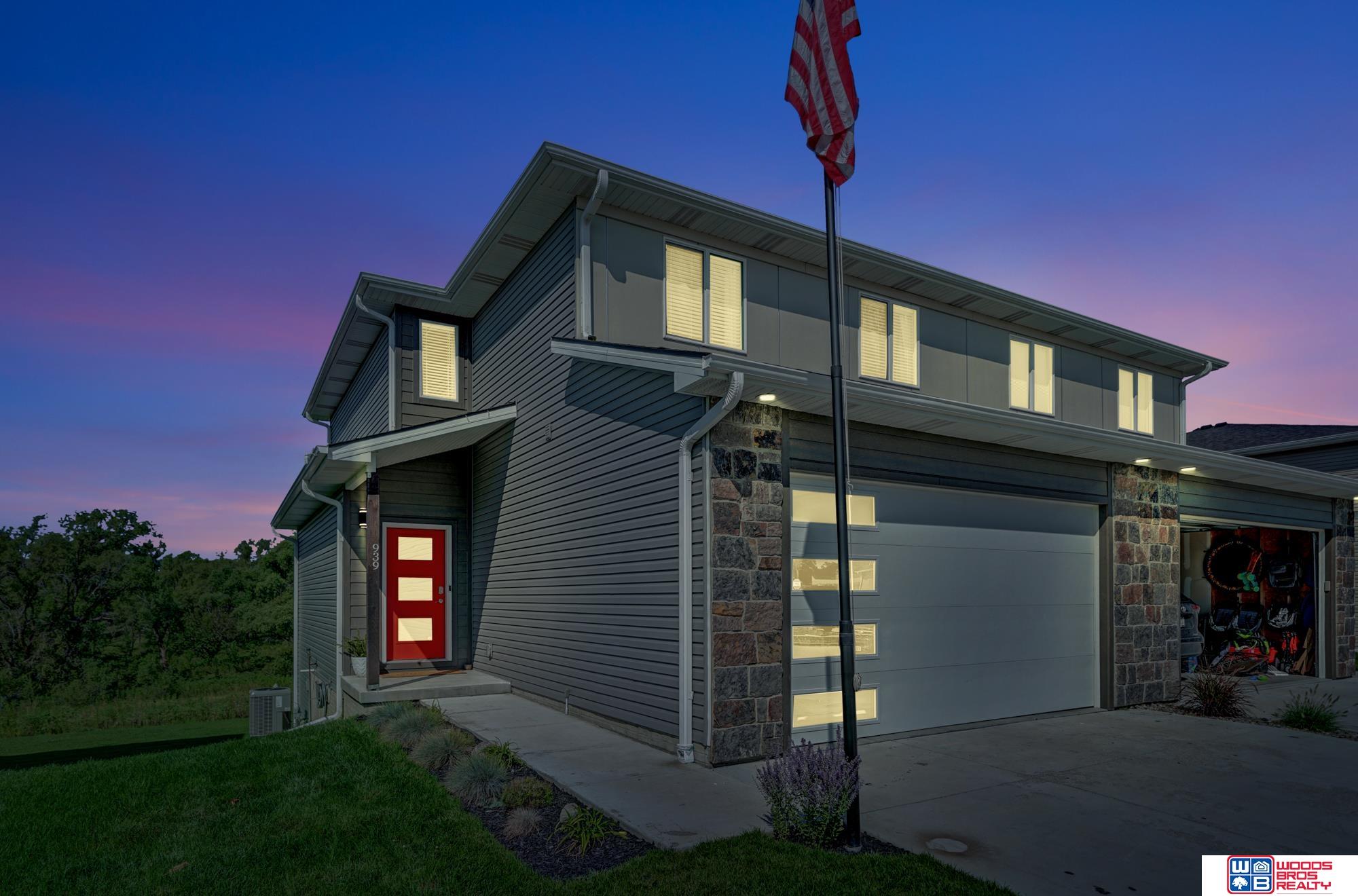 Titan Dr, Hickman, NE 68372