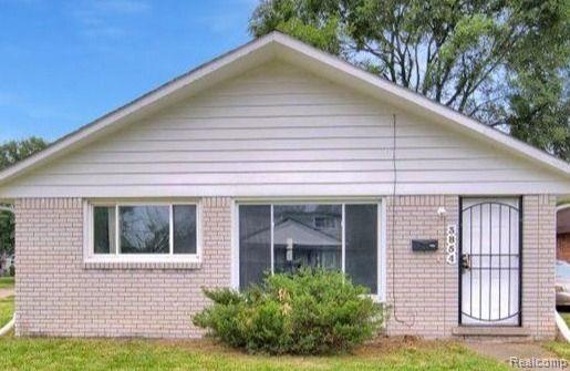 Robinson Ct, Inkster, MI 48141