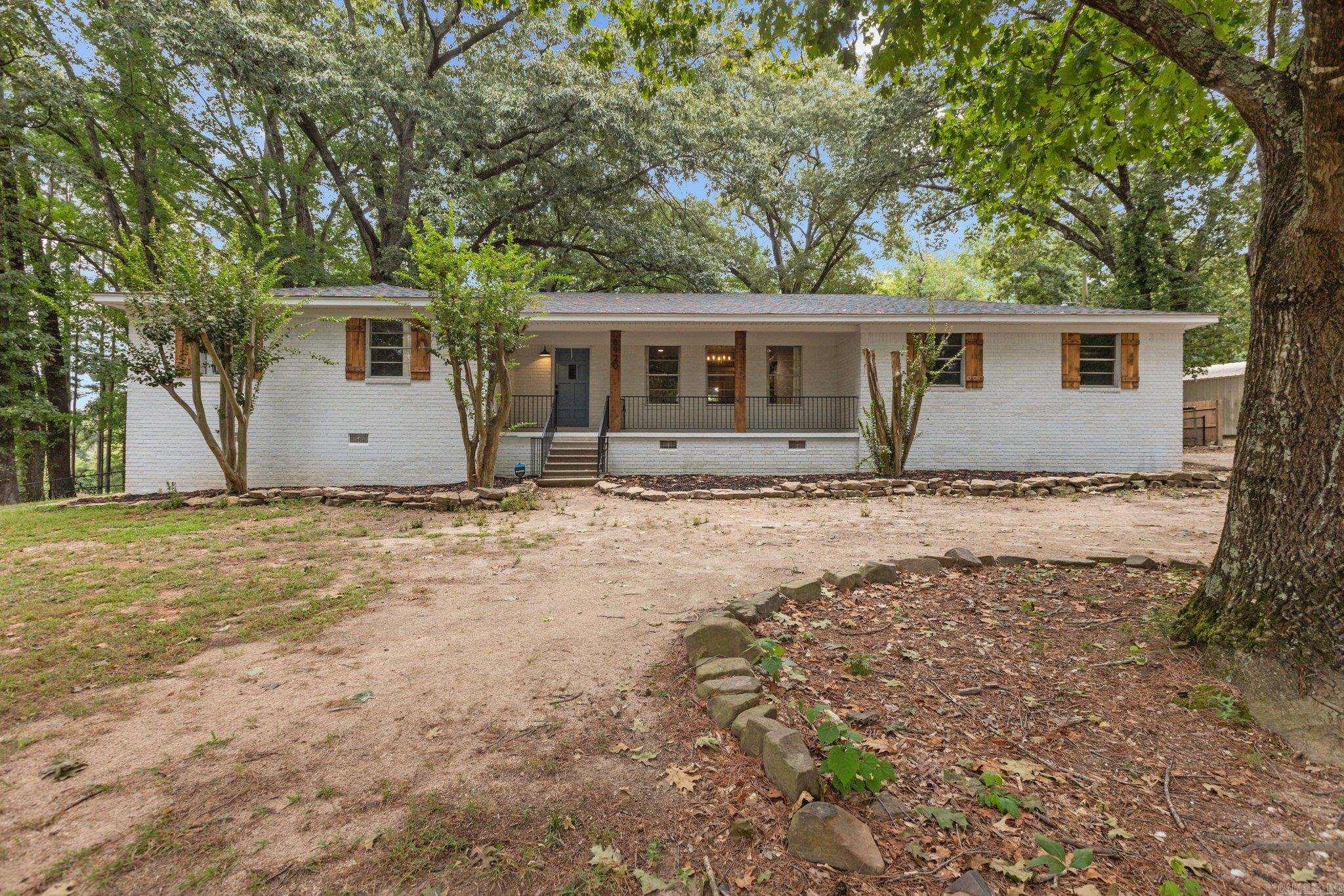 Country Club Hts, Benton, AR 72015