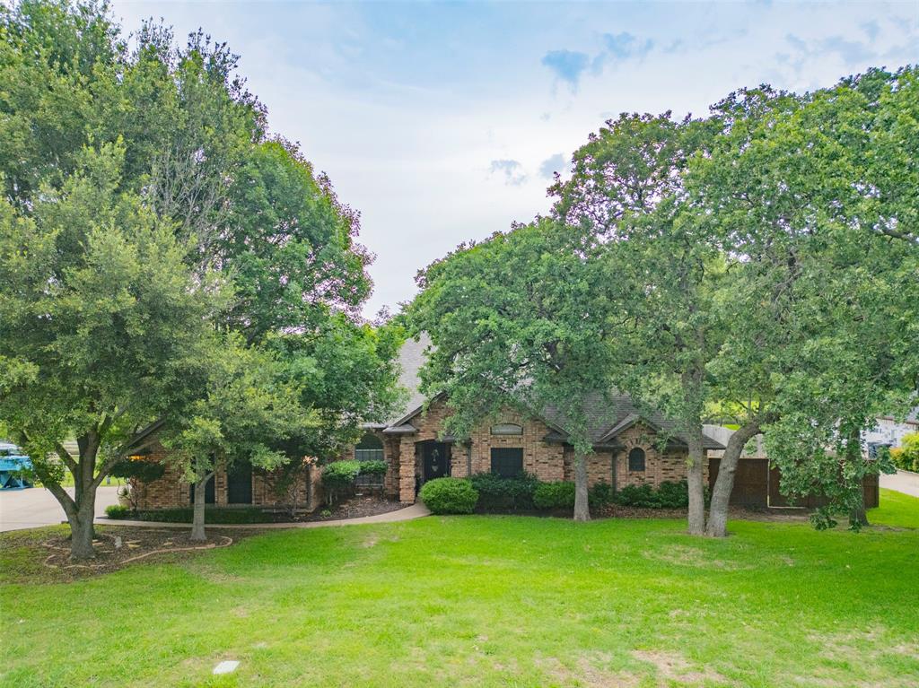 Lakeforest Dr, Weatherford, TX 76087