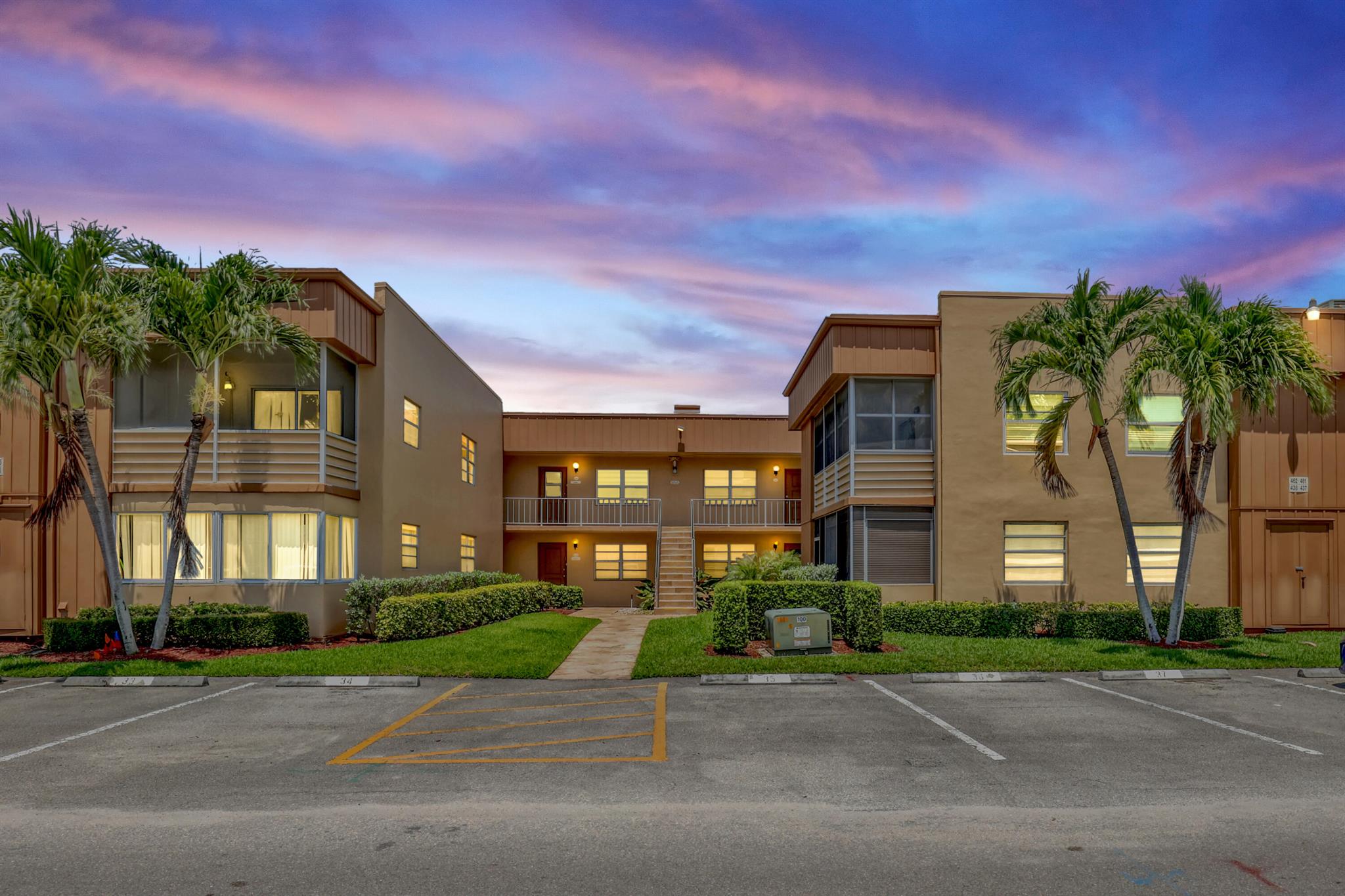 Flanders J , Delray Beach, FL 33484