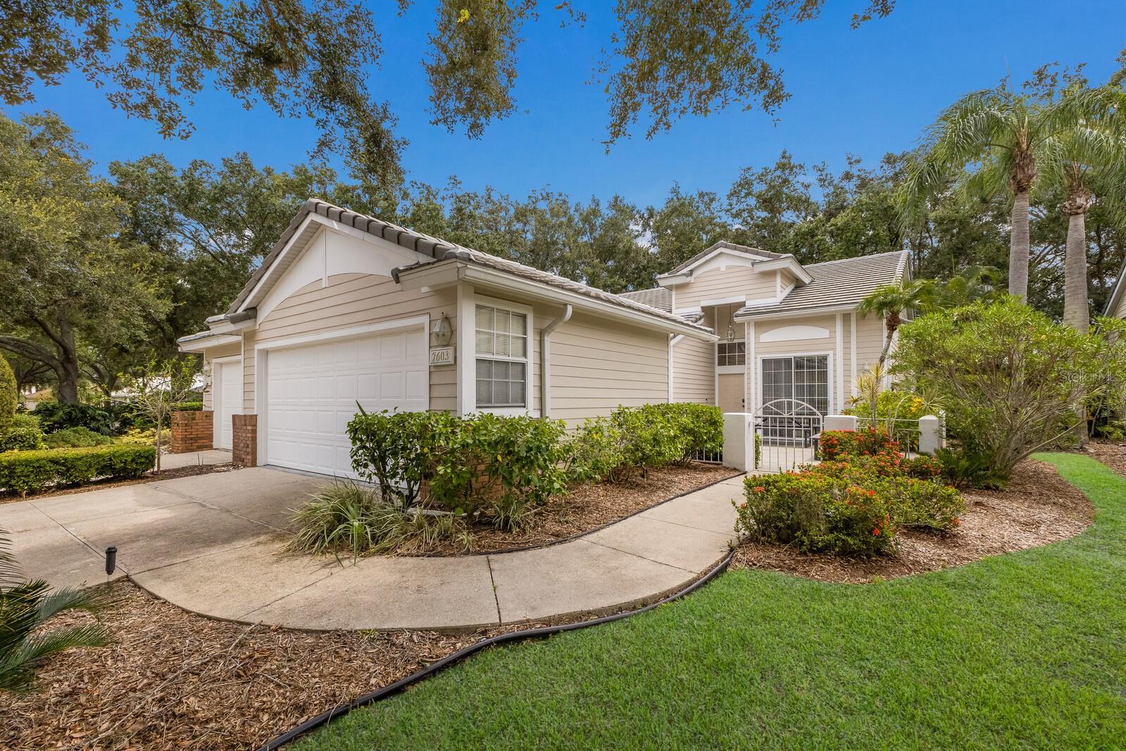 Whitebridge Gln, University Park, FL 34201