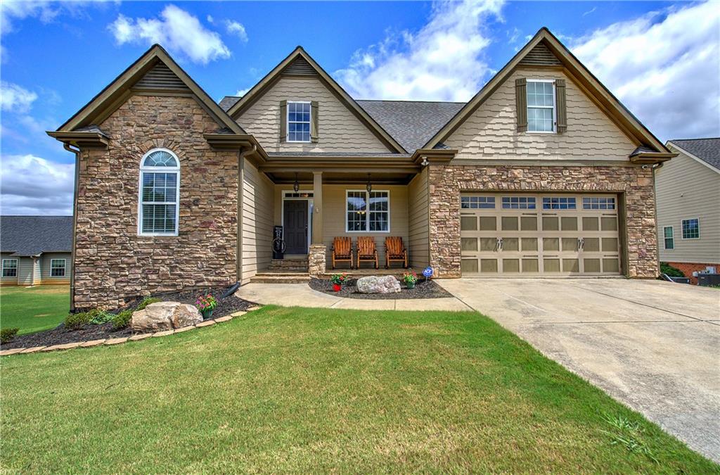 Autumn Turn , Cartersville, GA 30121