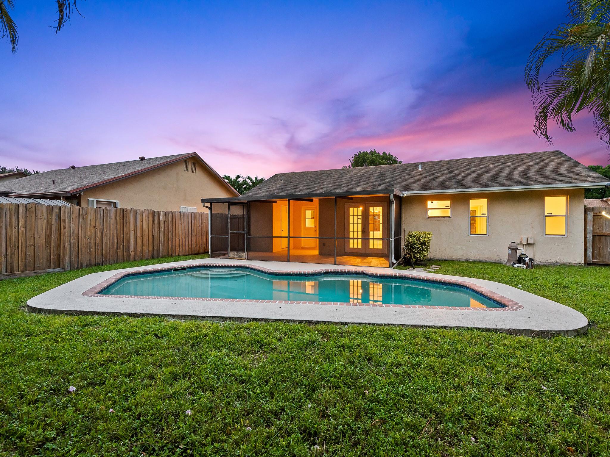 45th St, Sunrise, FL 33351
