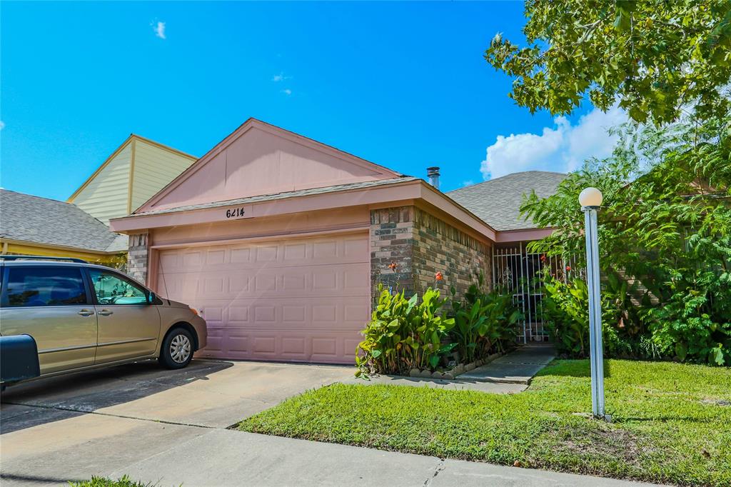 Grandvale Dr, Houston, TX 77072